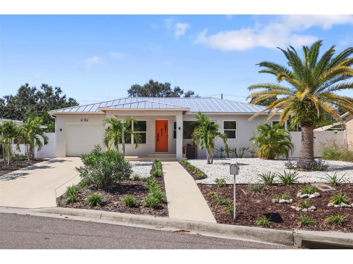 2012 Culberson Avenue Dunedin FL 34698 TB8440588 image3