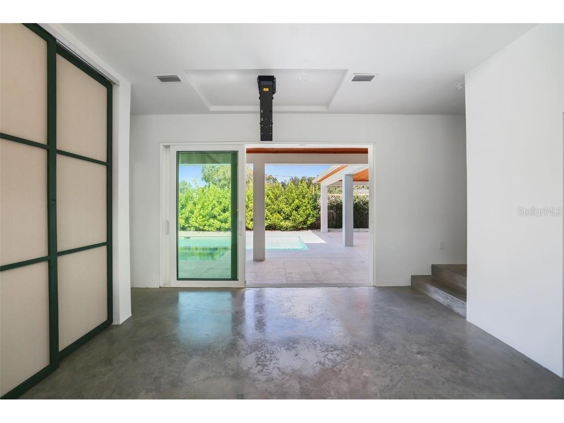 2012 Culberson Avenue Dunedin FL 34698 TB8440588 image31