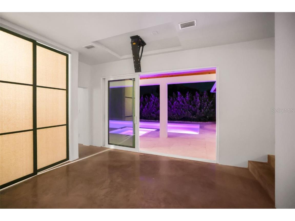 2012 Culberson Avenue Dunedin FL 34698 TB8440588 image32