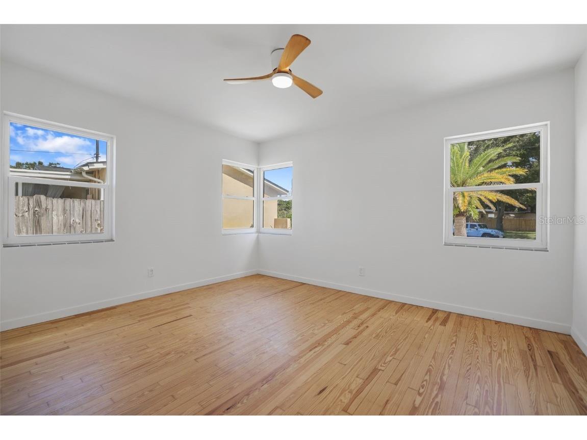 2012 Culberson Avenue Dunedin FL 34698 TB8440588 image48