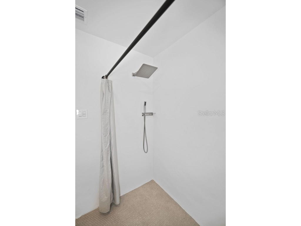 2012 Culberson Avenue Dunedin FL 34698 TB8440588 image53