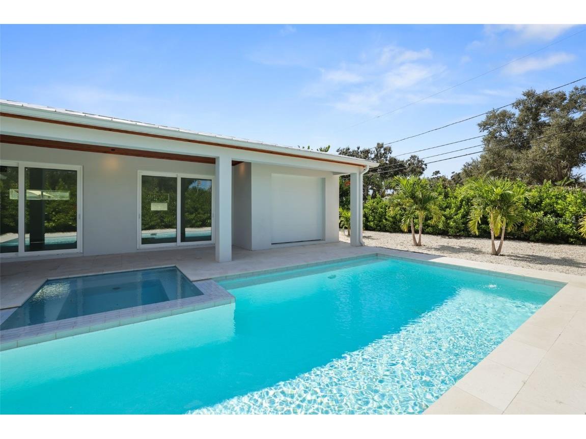 2012 Culberson Avenue Dunedin FL 34698 TB8440588 image60