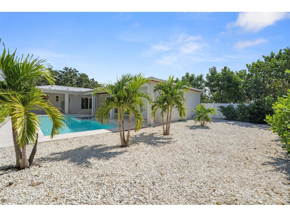 2012 Culberson Avenue Dunedin FL 34698 TB8440588 image73