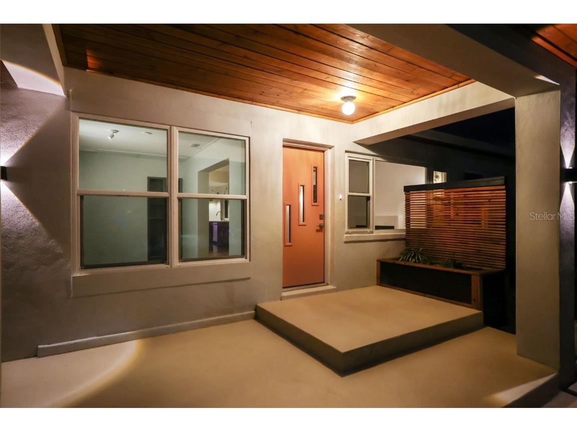 2012 Culberson Avenue Dunedin FL 34698 TB8440588 image85