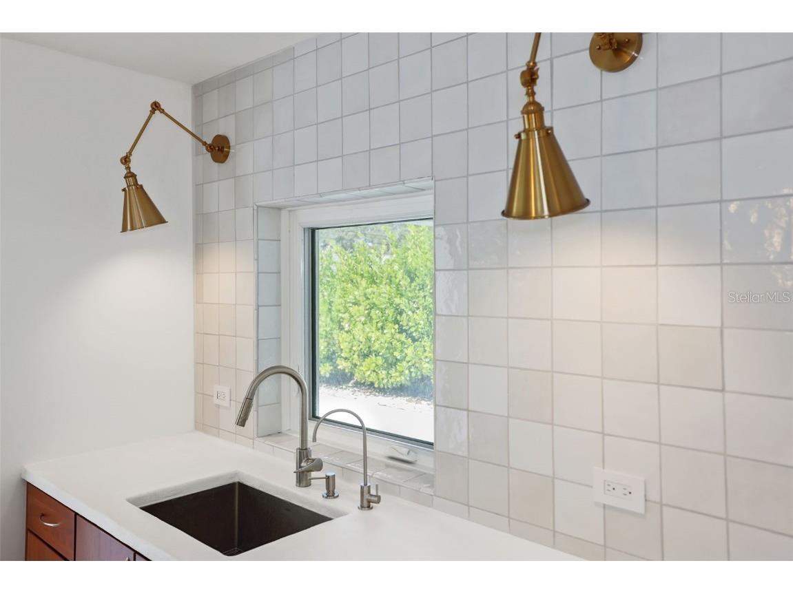 2012 Culberson Avenue Dunedin FL 34698 TB8440588 image9