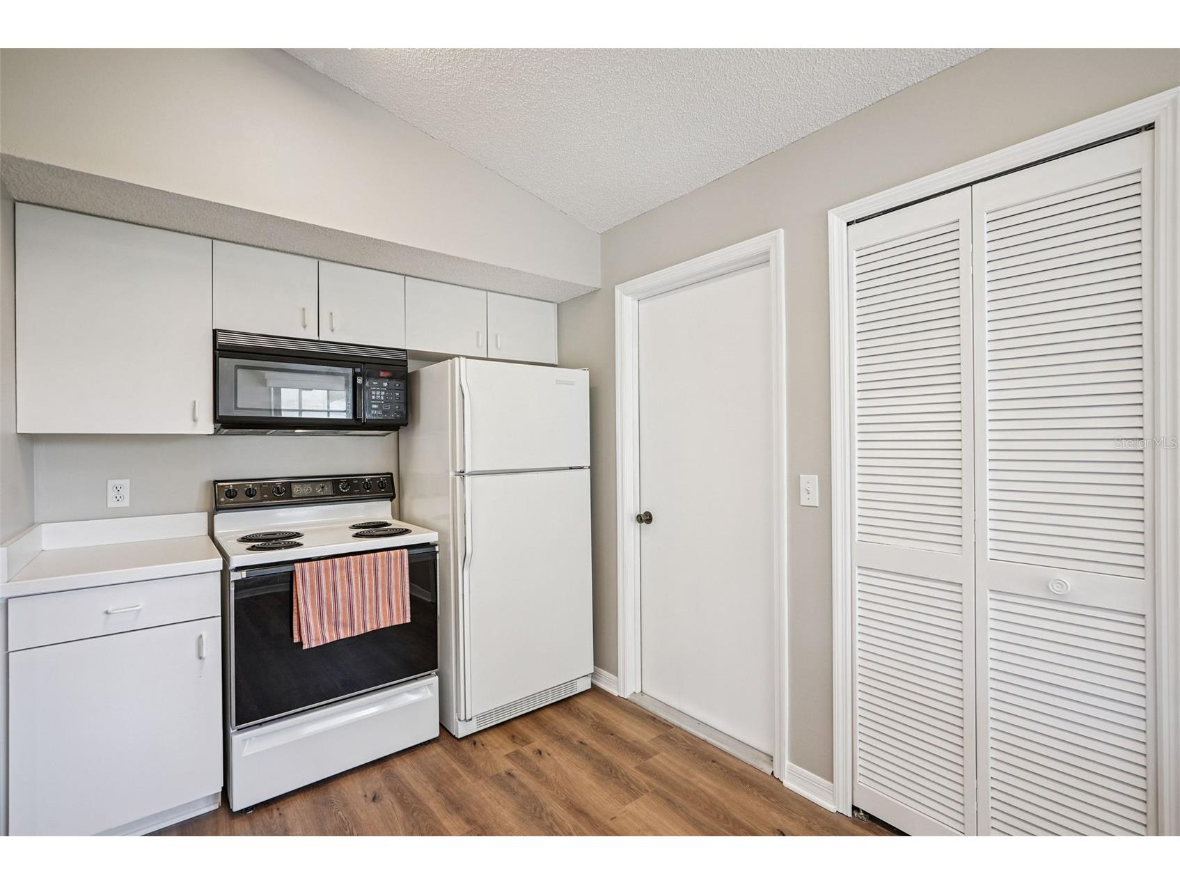 2012 E Gloria Drive Deltona FL 32725 O6369351 image9