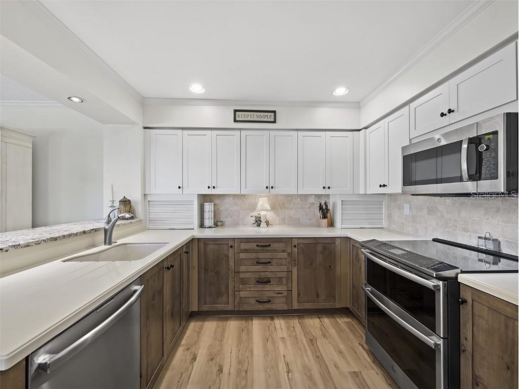 2012 Harbourside Drive #2104 Longboat Key FL 34228 A4664458 image15