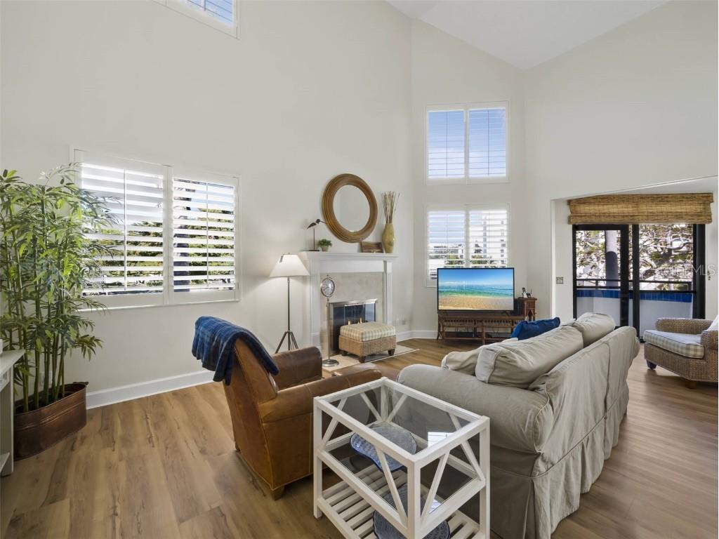 2012 Harbourside Drive #2104 Longboat Key FL 34228 A4664458 image6