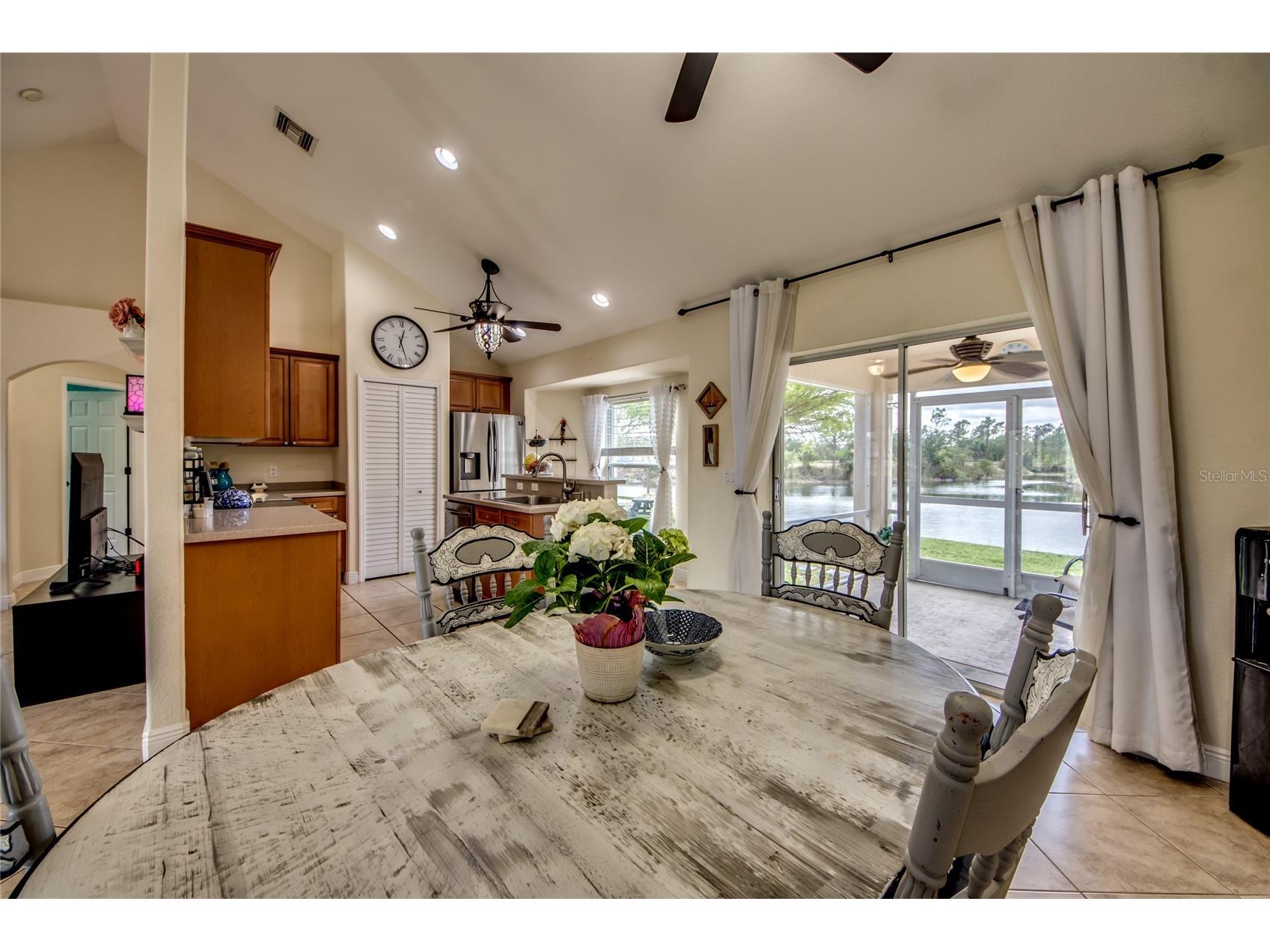 2012 NE 33rd Lane Cape Coral FL 33909 V4949558 image11