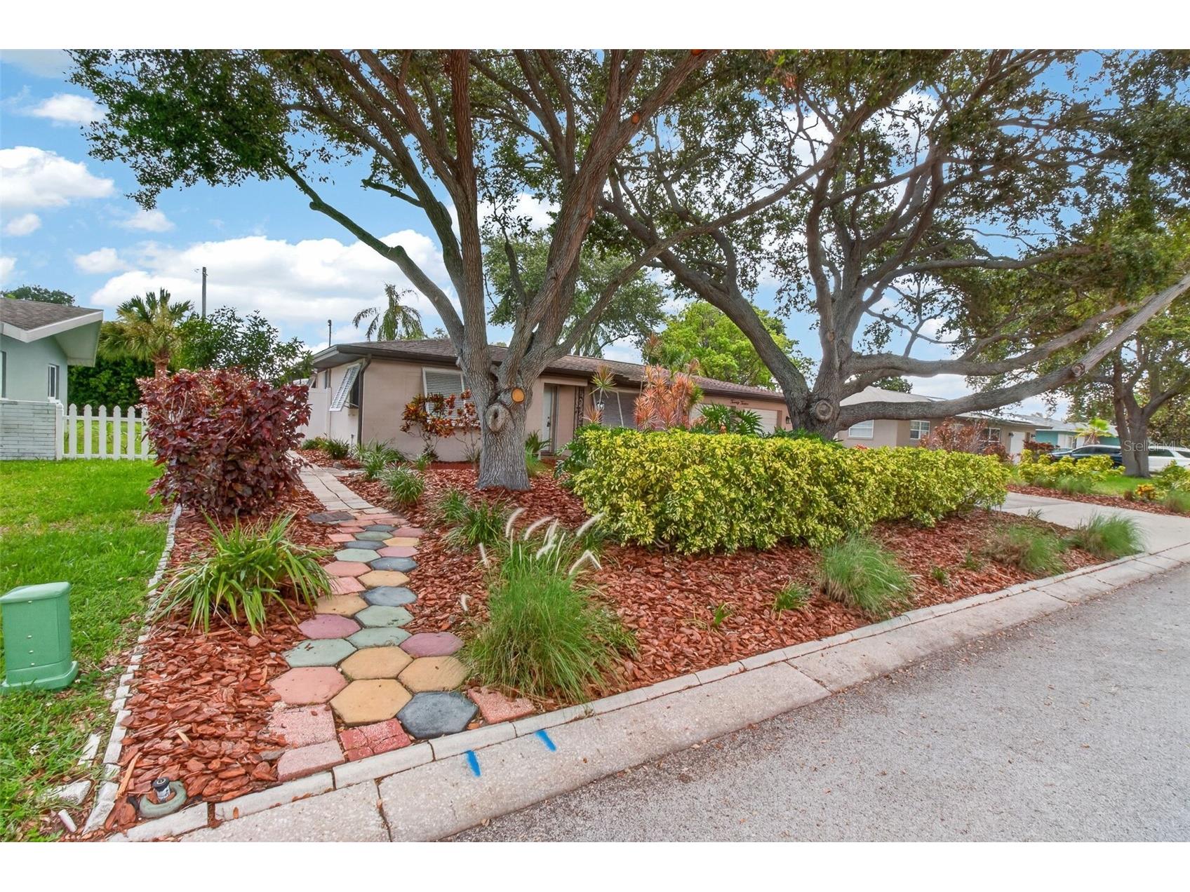 2012 Ripon Drive Clearwater FL 33764 TB8524491 image3