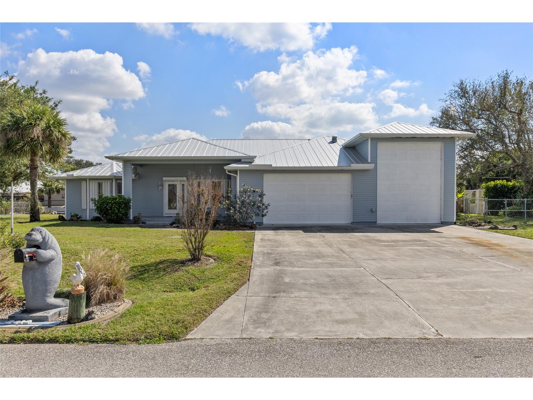 2012 River Basin Terrace Punta Gorda FL 33982 - PEACE RIVER C7505205 image1