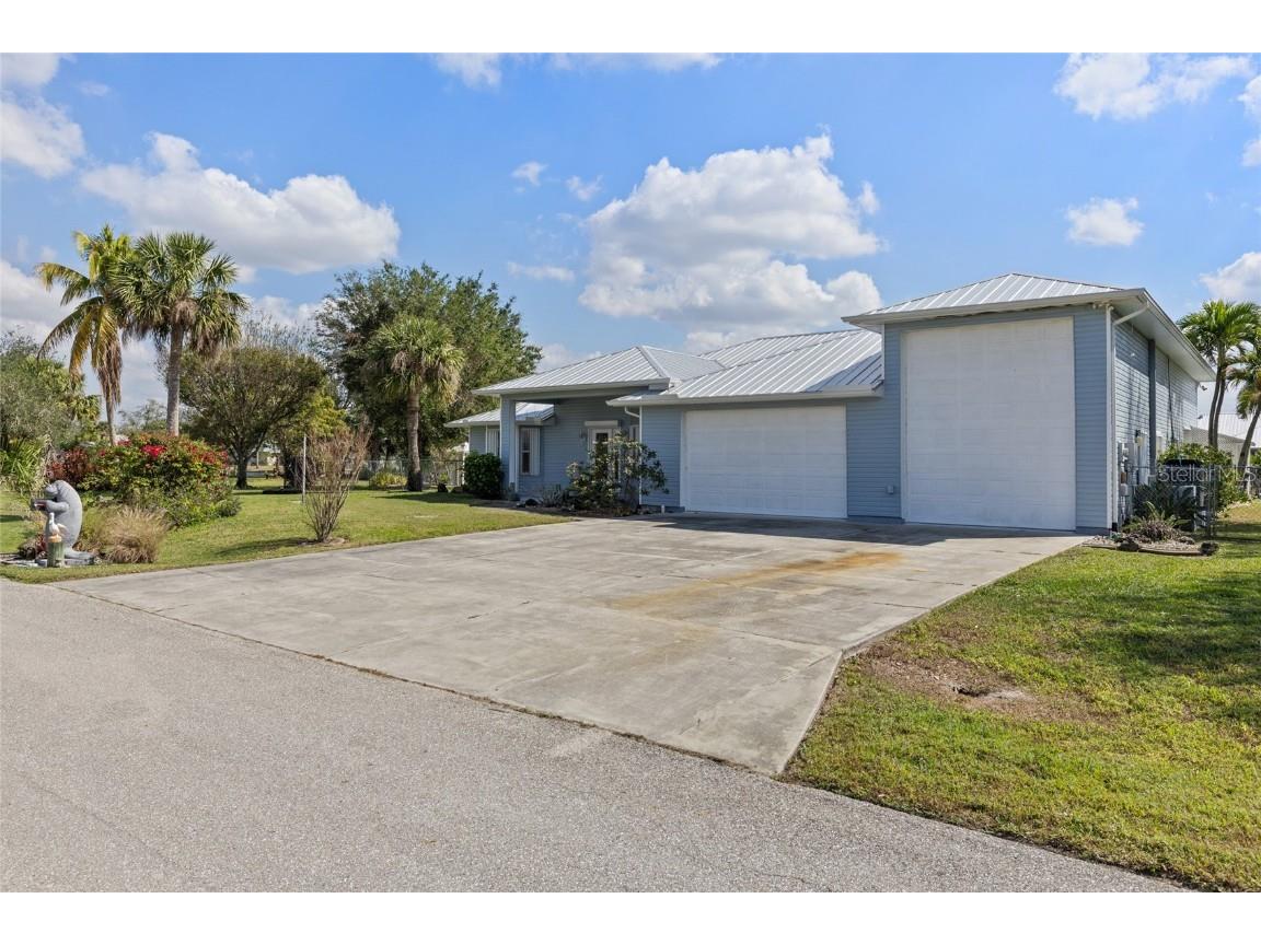 2012 River Basin Terrace Punta Gorda FL 33982 - PEACE RIVER C7519128 image3