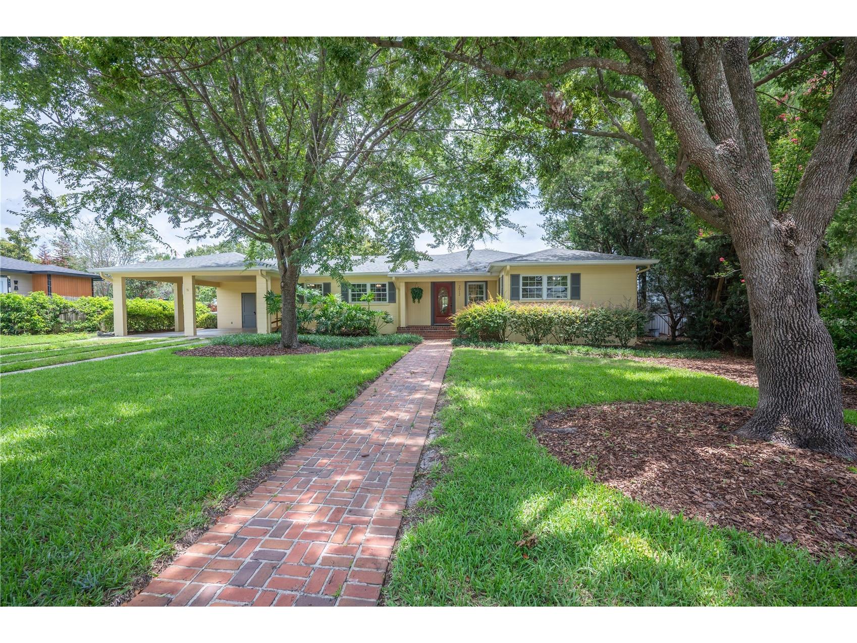 2012 Seminole Trail Lakeland FL 33803 L4962811 image1