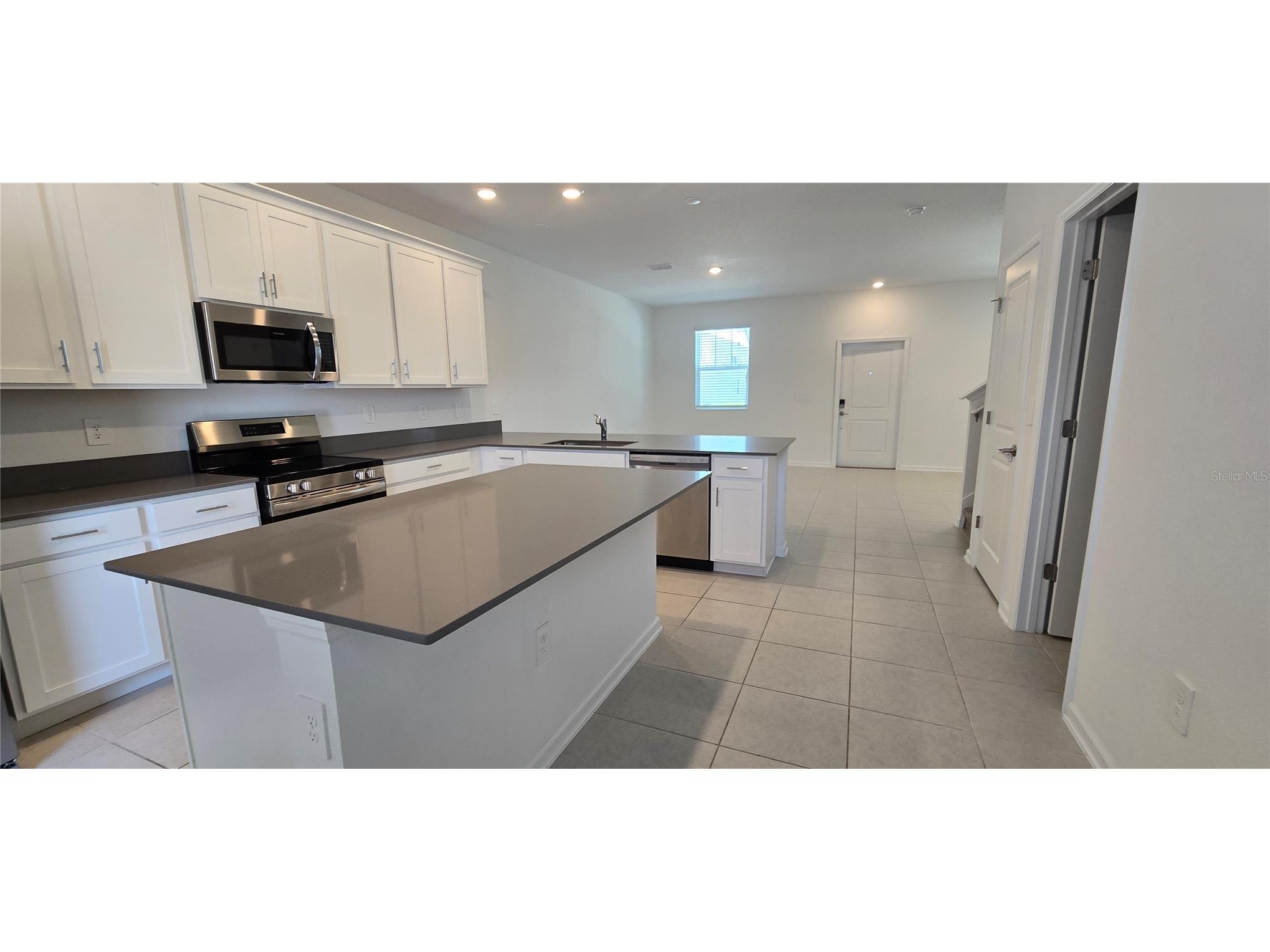 2012 Tohoqua Boulevard Kissimmee FL 34744 O6414692 image9