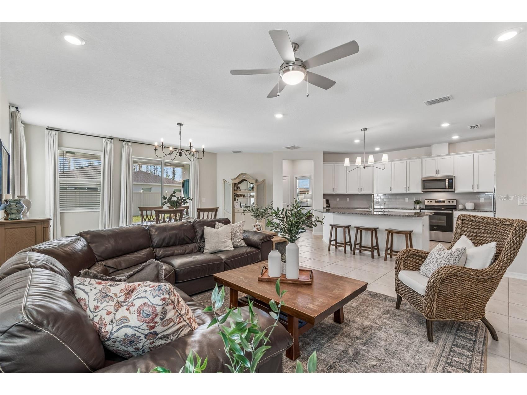 20121 Azul Marble Loop Land O Lakes FL 34638 TB8492775 image32