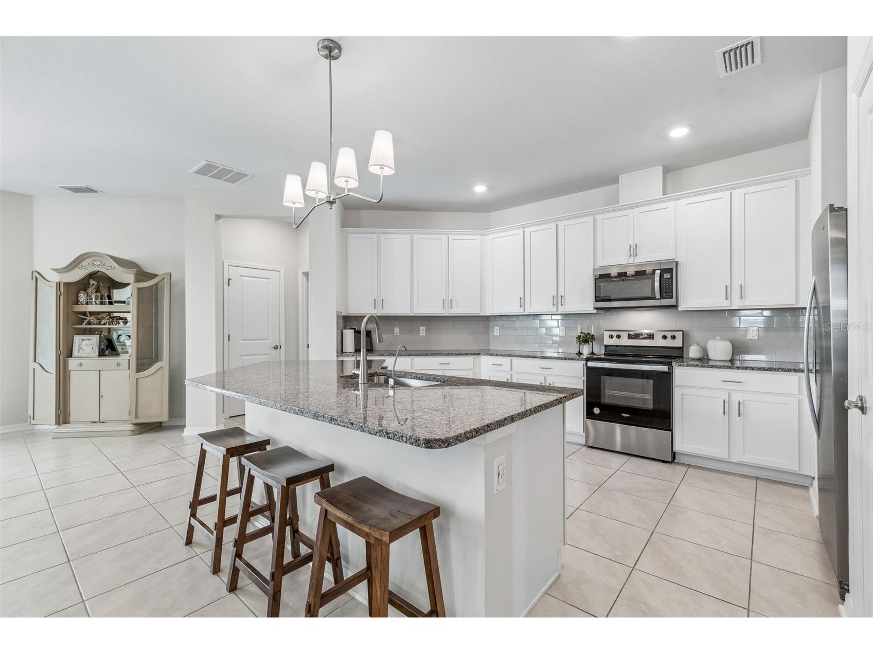 20121 Azul Marble Loop Land O Lakes FL 34638 TB8492775 image37