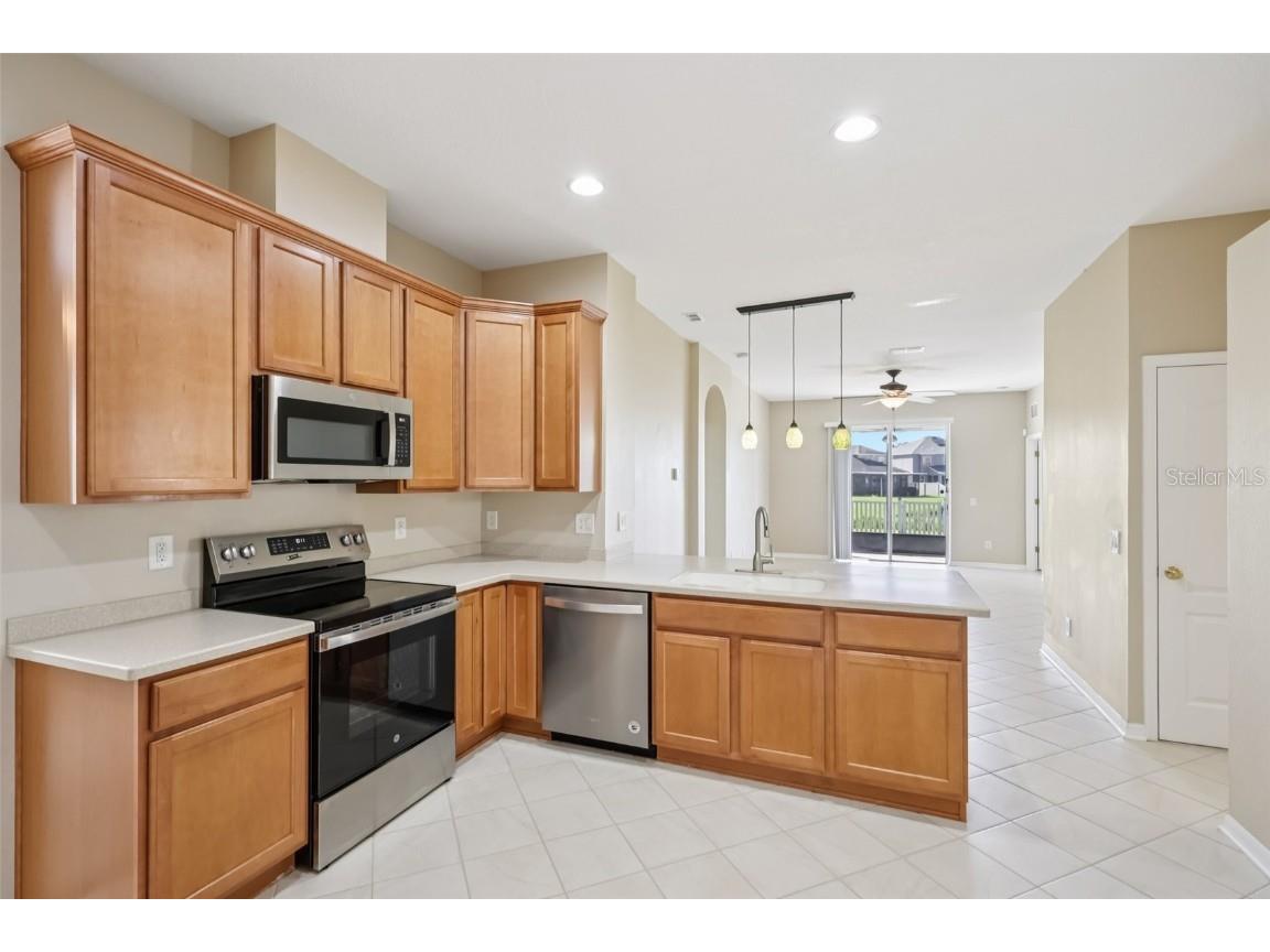 20125 Still Wind Drive Tampa FL 33647 TB8410838 image12