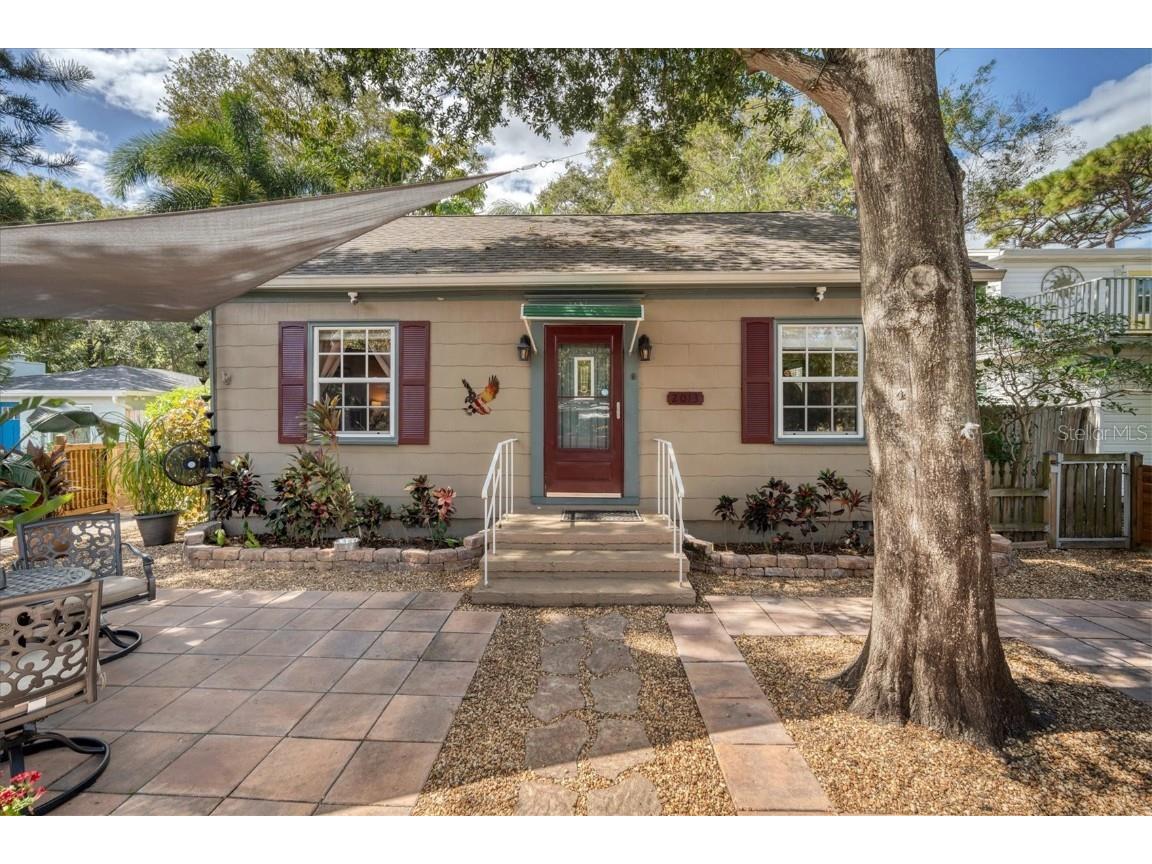 2013 55th Street S Gulfport FL 33707 A4587070 image1