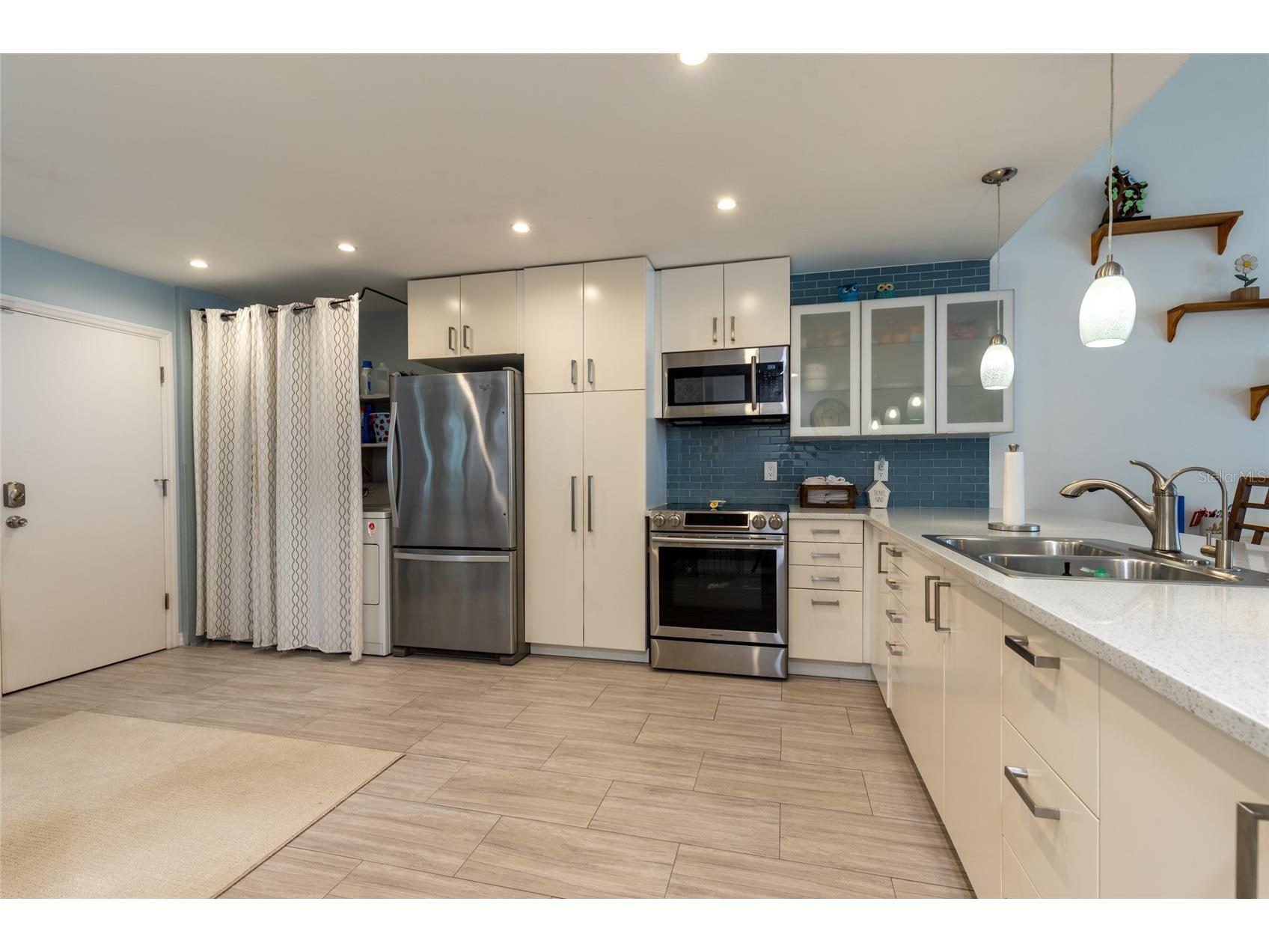 2013 Dover Court Oldsmar FL 34677 TB8519255 image6