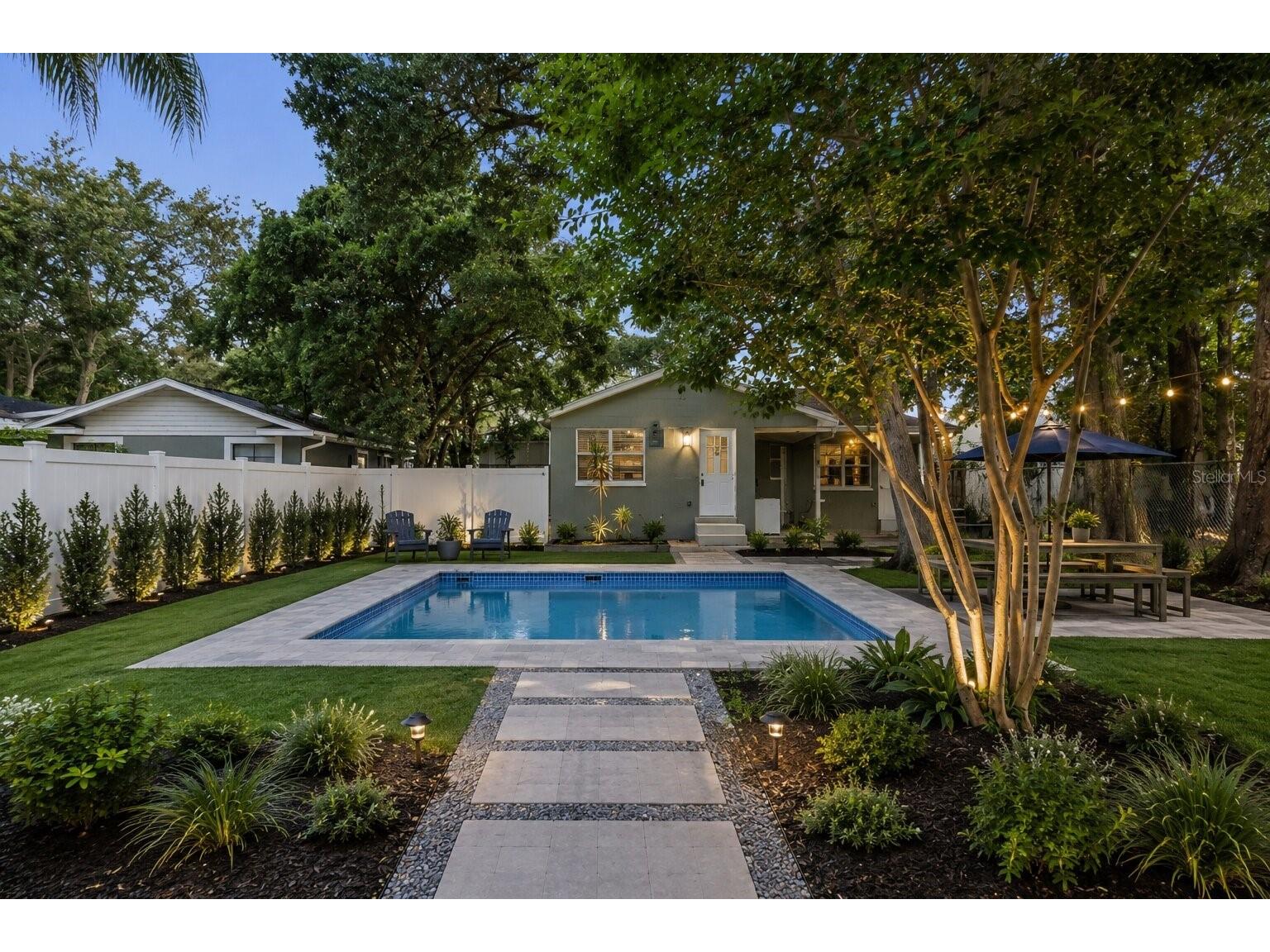 2013 E Henry Avenue Tampa FL 33610 TB8508269 image20