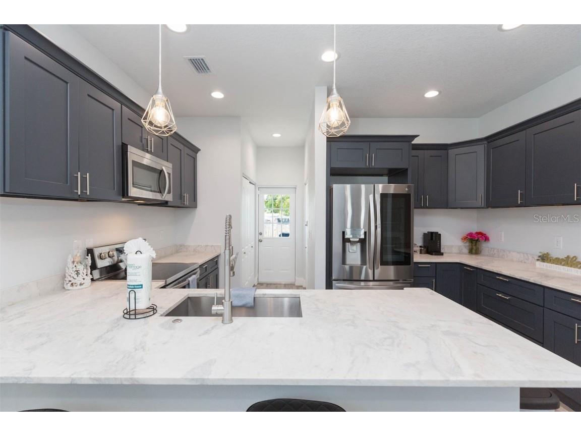 2013 E Waters Avenue Tampa FL 33604 TB8448064 image16