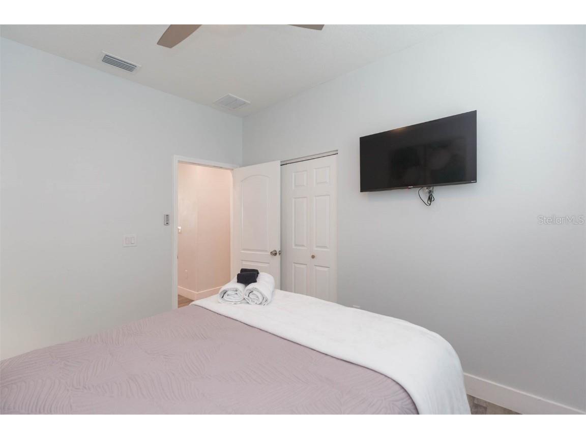 2013 E Waters Avenue Tampa FL 33604 TB8448064 image25