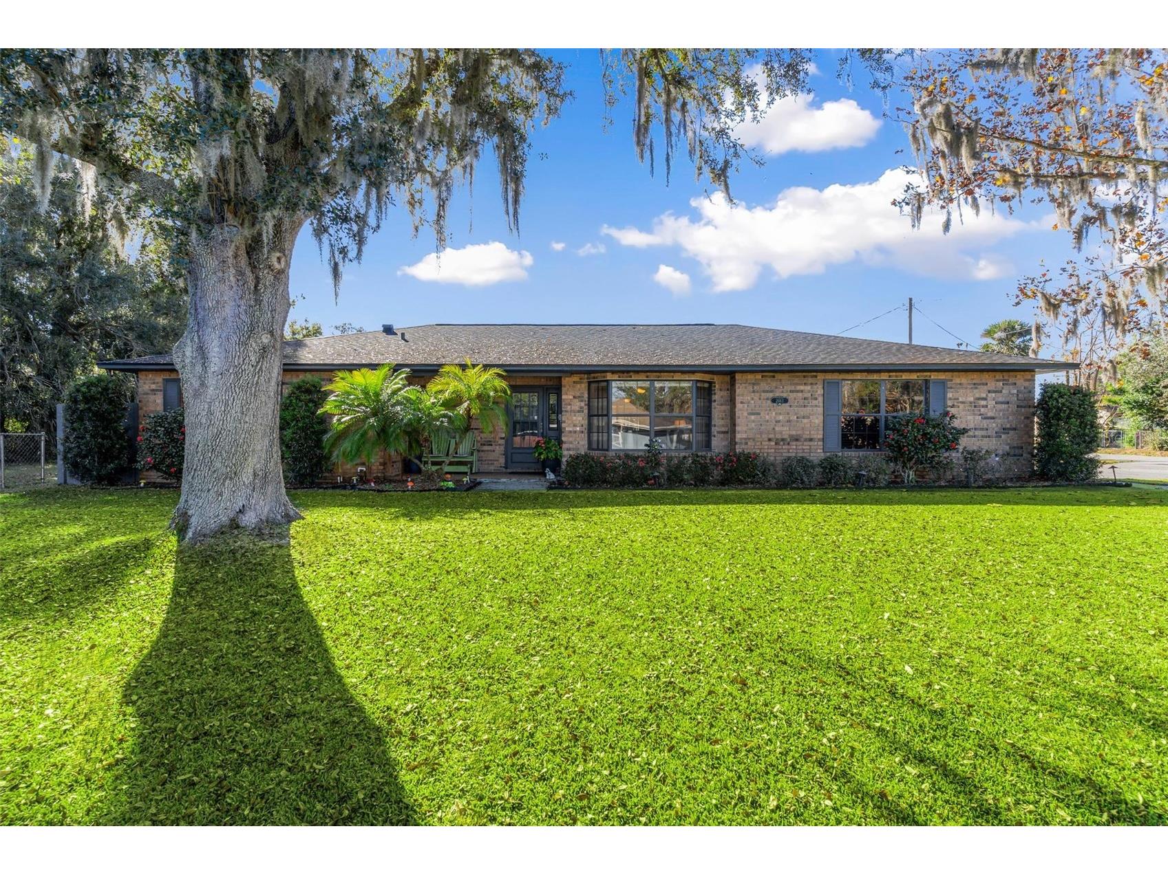 2013 Edgewood Avenue Leesburg FL 34748 G5106548 image2