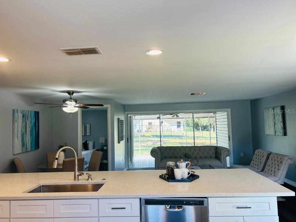 2013 Finland Drive Spring Hill FL 34609 W7865829 image24