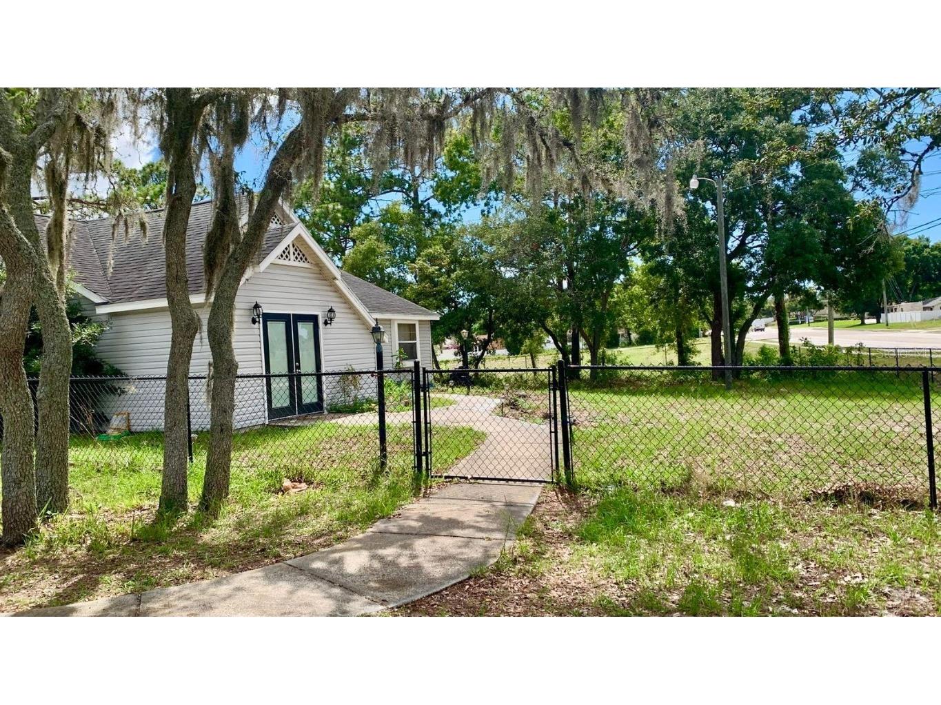 2013 Finland Drive Spring Hill FL 34609 W7865829 image5