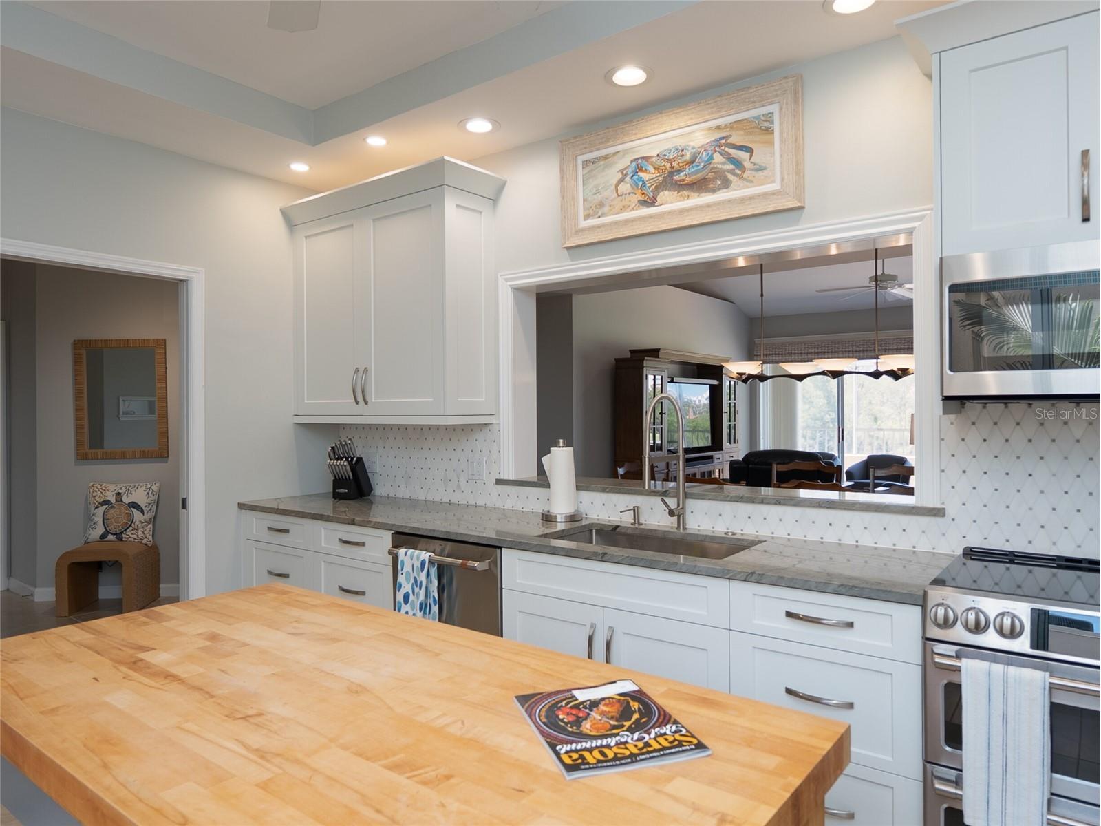 2013 Harbour Links Drive #2013 Longboat Key FL 34228 A4692261 image18
