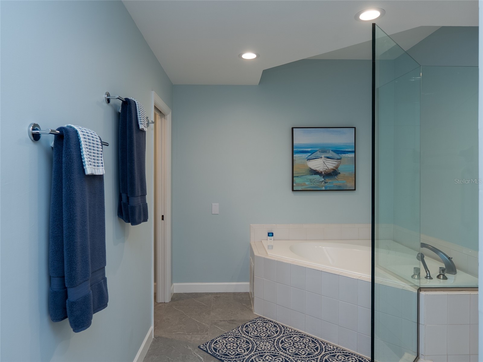 2013 Harbour Links Drive #2013 Longboat Key FL 34228 A4692261 image37