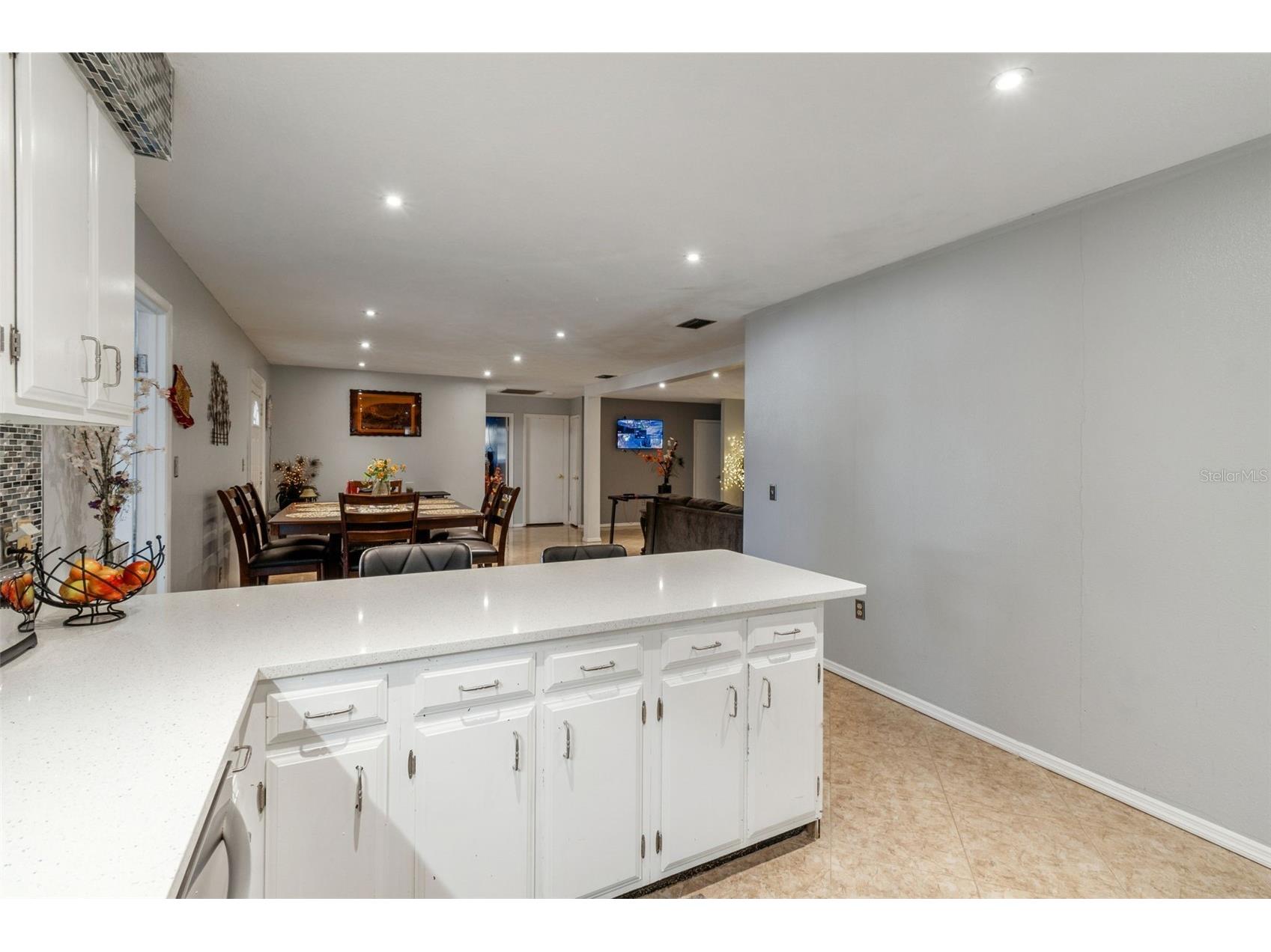 2013 Marilyn Avenue Winter Haven FL 33881 TB8468621 image10