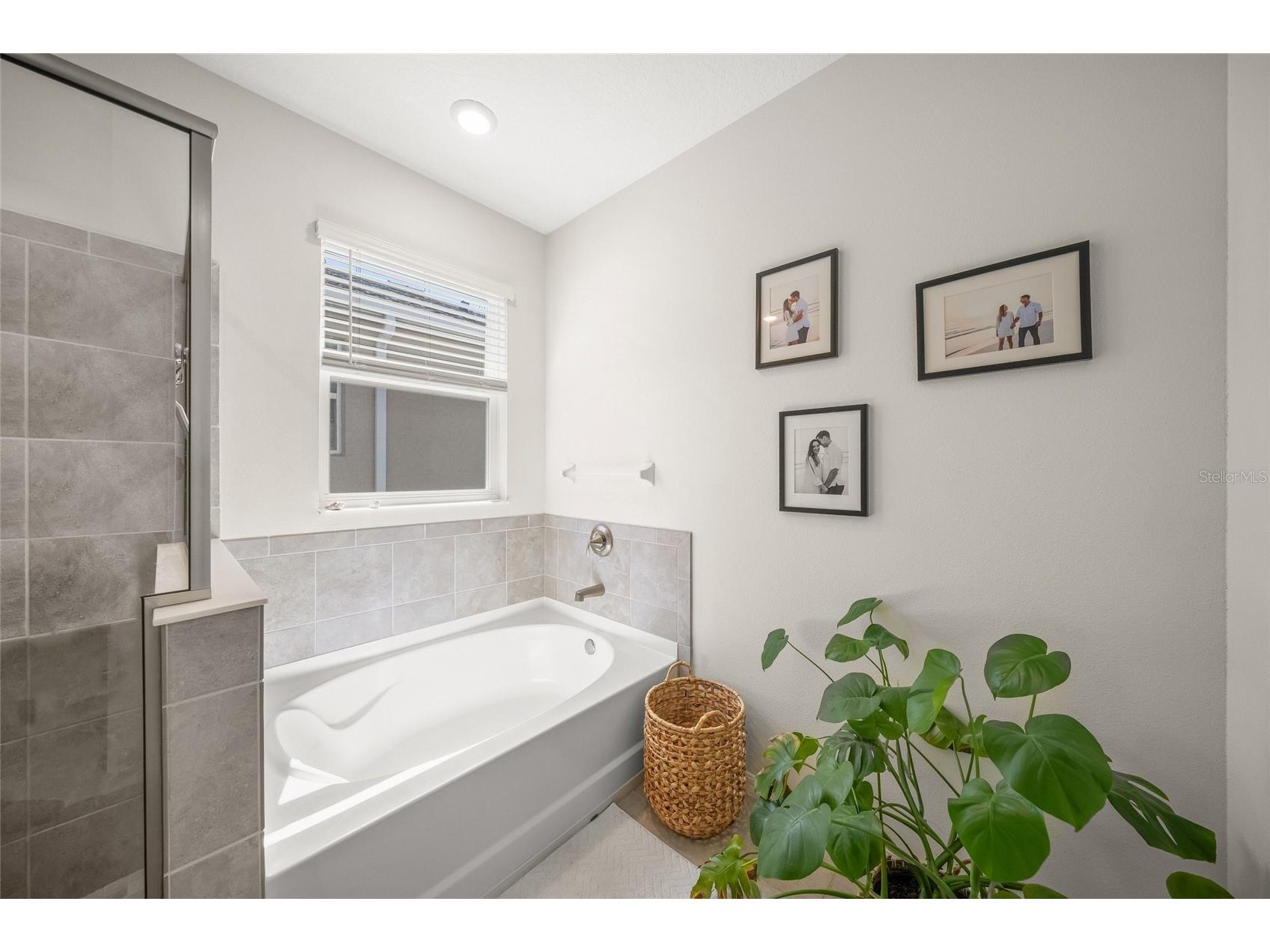 2013 Midnight Pearl Drive Sarasota FL 34240 A4694232 image14
