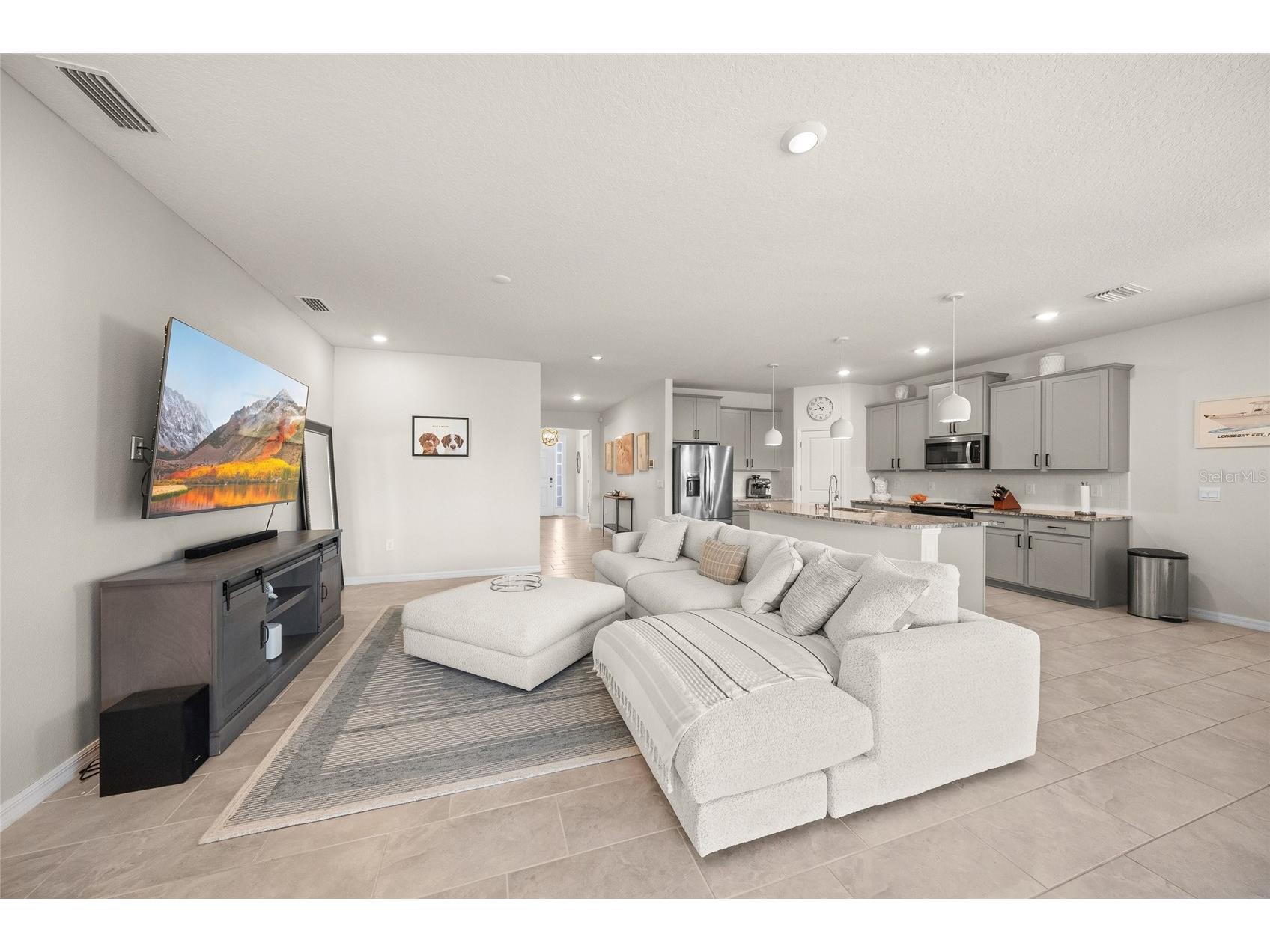 2013 Midnight Pearl Drive Sarasota FL 34240 A4694232 image7