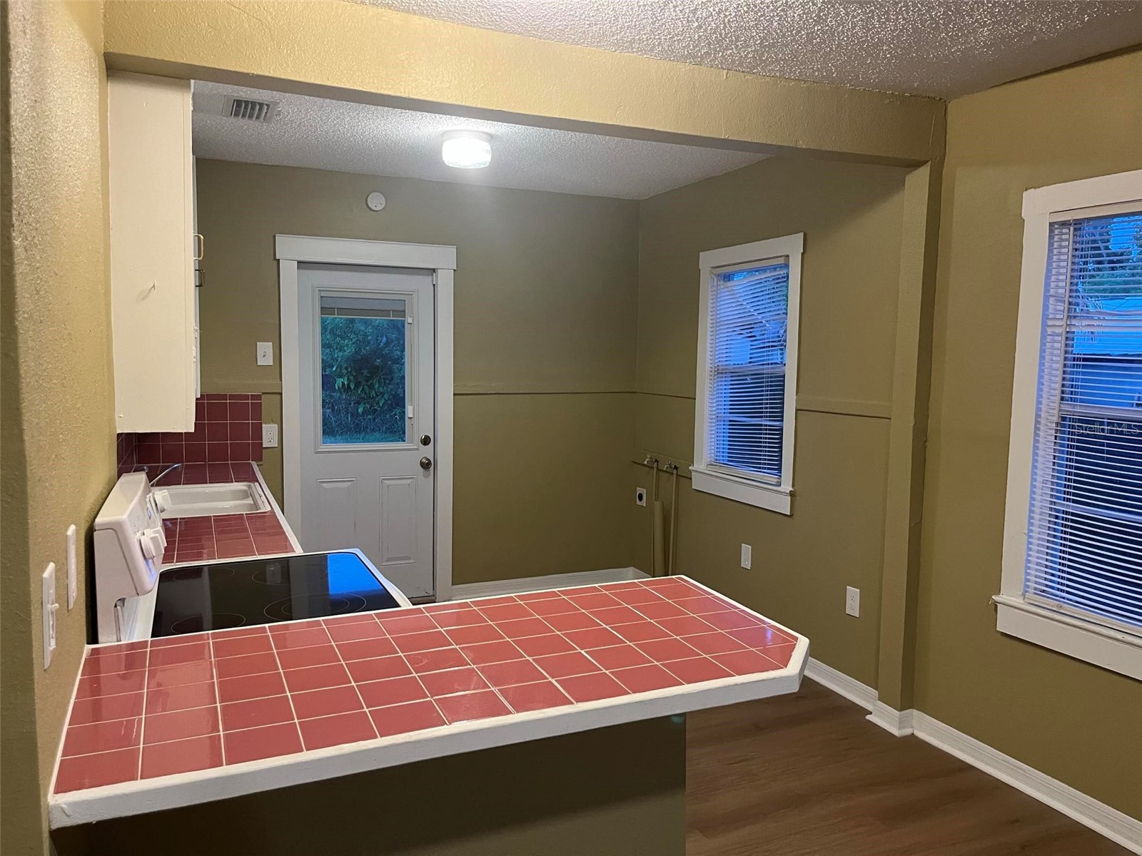 2013 Oceanview Place Tampa FL 33605 TB8507700 image12