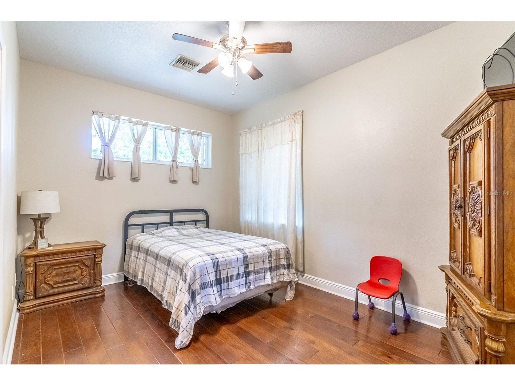 2013 Quail Hollow Dr Deland FL 32720 - ST JOHNS RIVER V4948884 image22