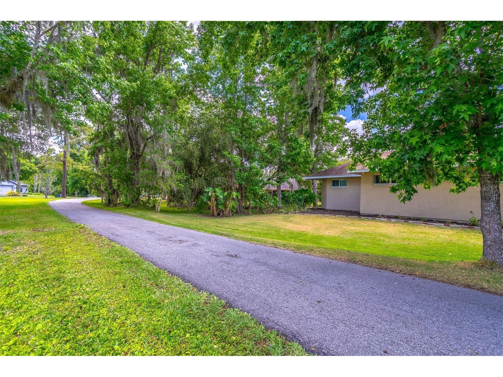 2013 Quail Hollow Dr Deland FL 32720 - ST JOHNS RIVER V4948884 image30