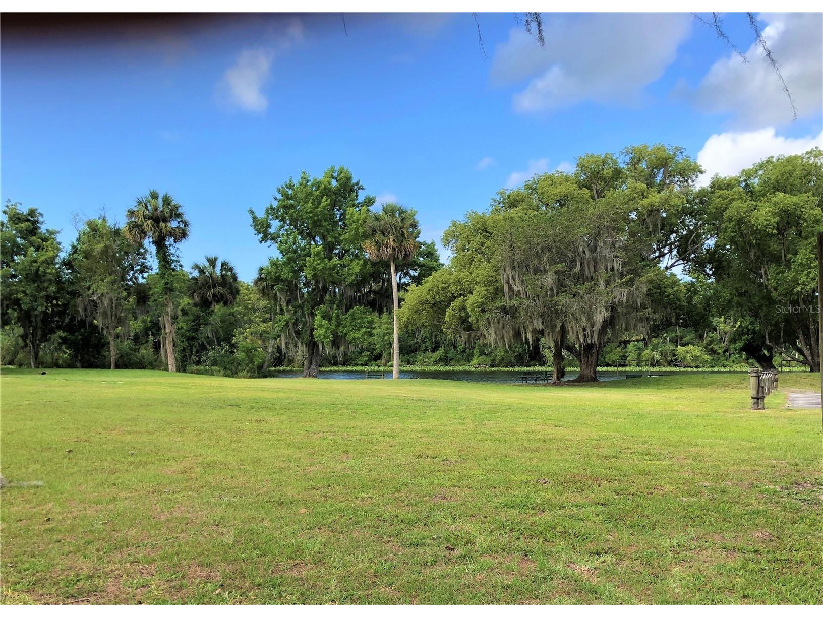 2013 Quail Hollow Dr Deland FL 32720 - ST JOHNS RIVER V4948884 image34