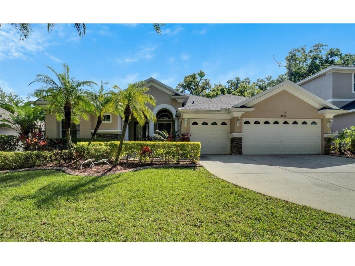 2013 Raven Manor Drive Dover FL 33527 T3516833 image1