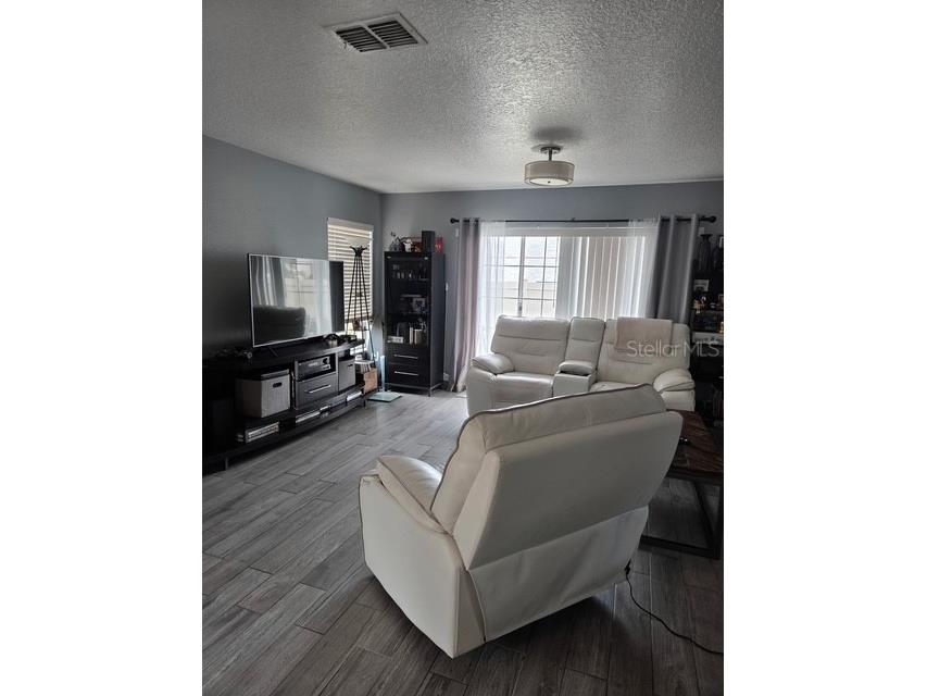 2013 Sea Front Court Clearwater FL 33763 TB8432755 image4