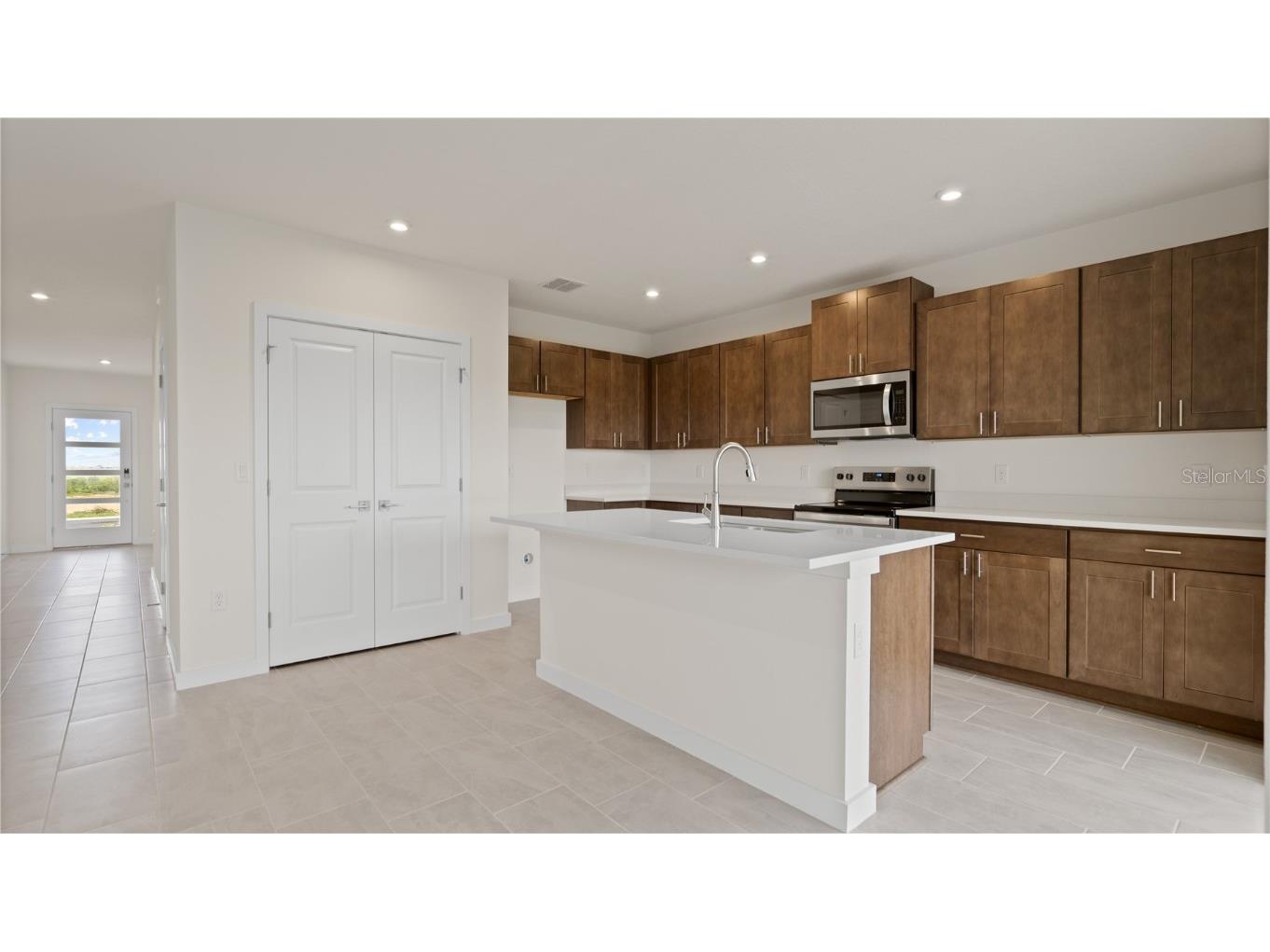 2013 Stone Wall Court Haines City FL 33844 O6304587 image6