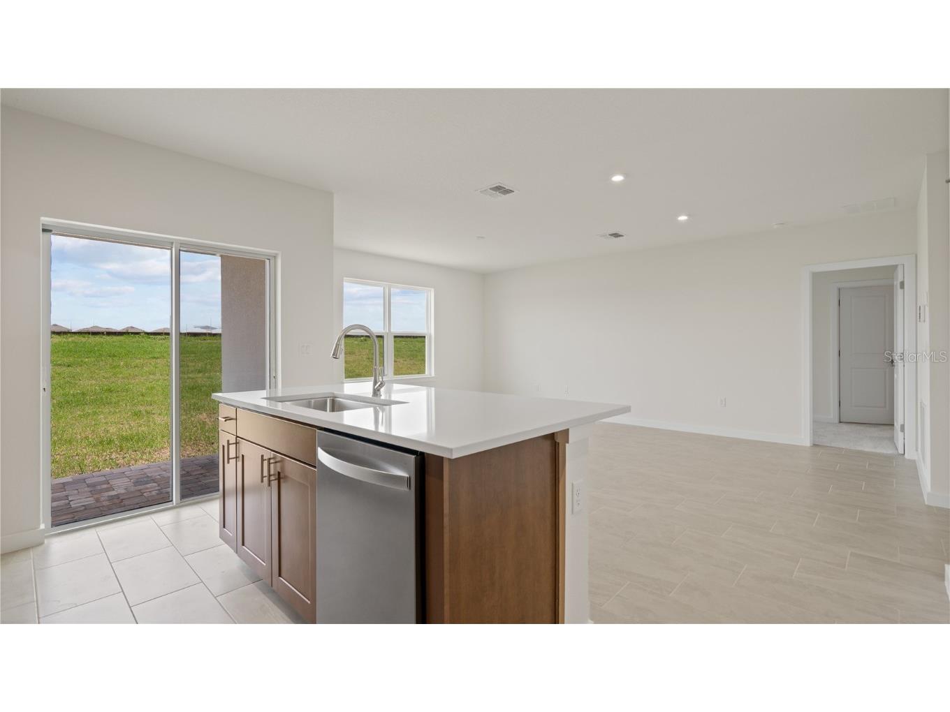 2013 Stone Wall Court Haines City FL 33844 O6304587 image8