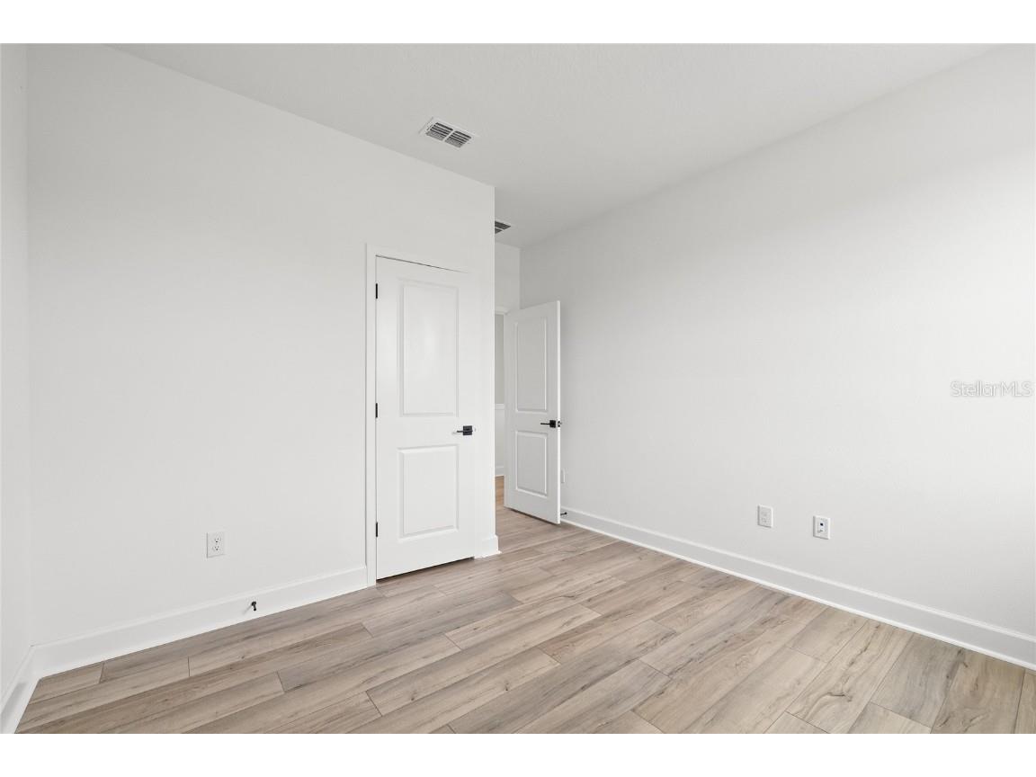 2013 Wild Heron Court Valrico FL 33596 TB8426412 image18