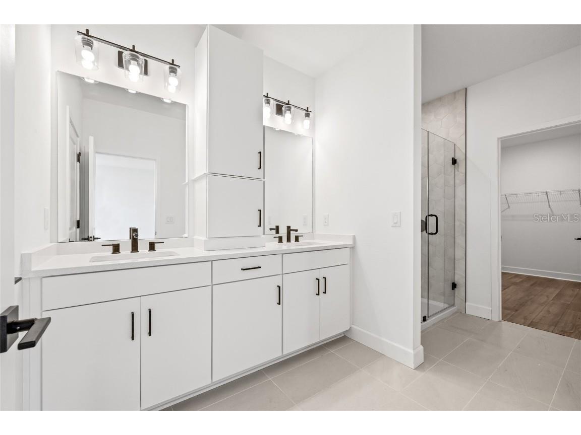 2013 Wild Heron Court Valrico FL 33596 TB8426412 image26