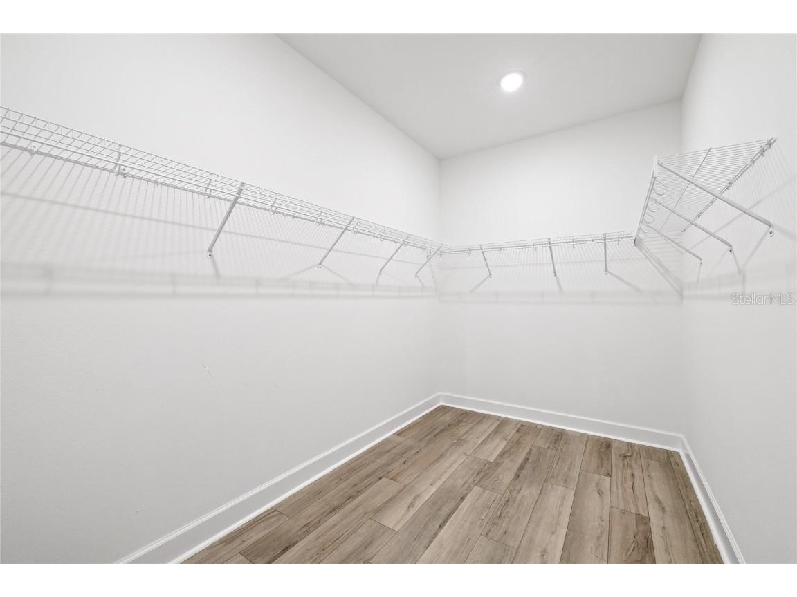 2013 Wild Heron Court Valrico FL 33596 TB8426412 image28