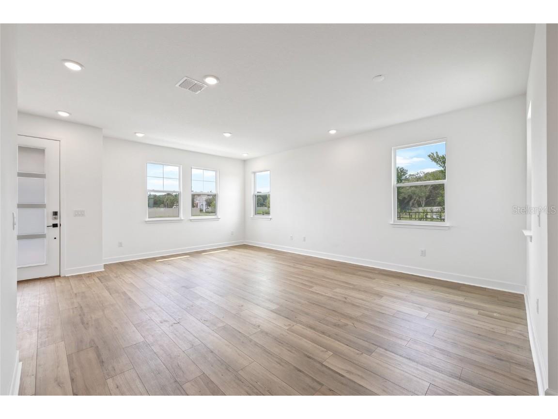 2013 Wild Heron Court Valrico FL 33596 TB8426412 image7