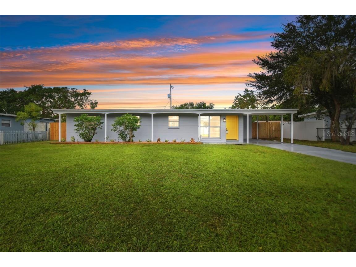 2013 Windsor Way Tampa FL 33619 TB8318085 image1