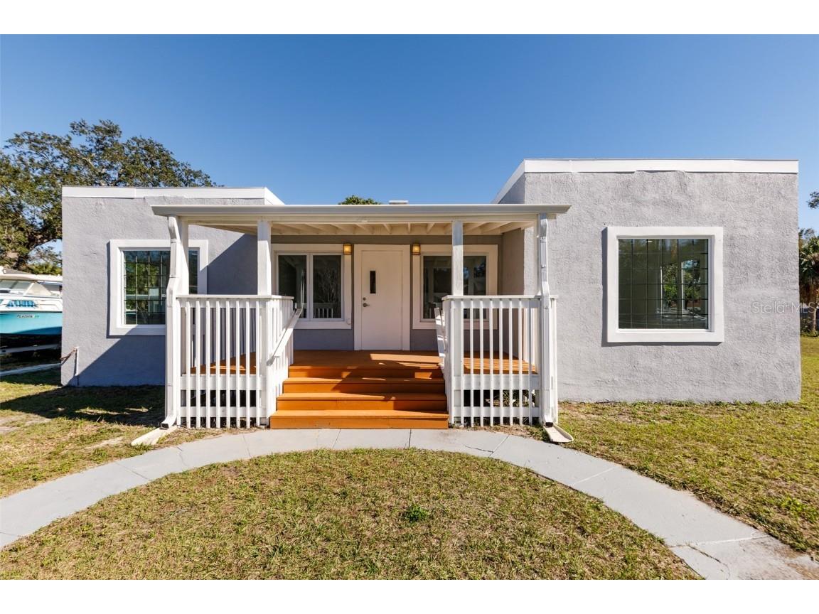 2014 20th Street S Saint Petersburg FL 33712 U8186869 image1