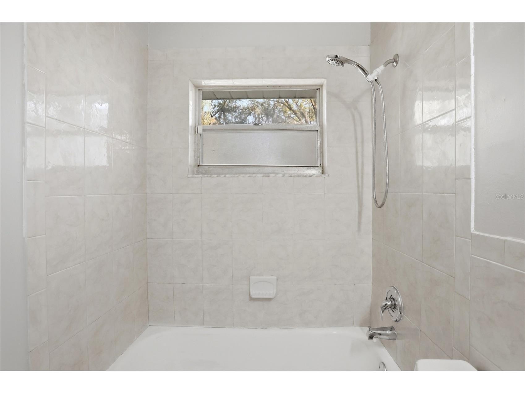 2014 Bates Avenue Eustis FL 32726 S5143980 image24