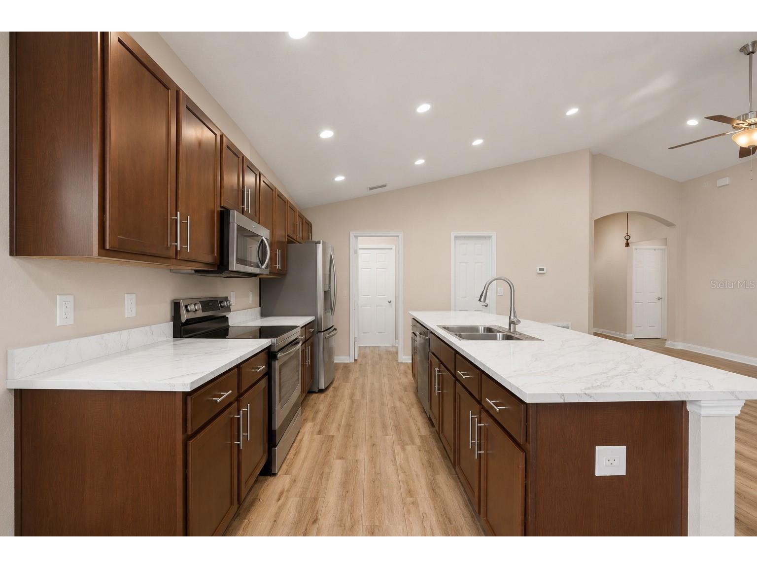 2014 Danes Court Lakeland FL 33810 TB8513490 image14